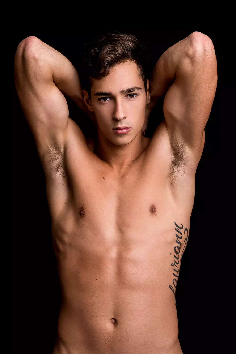 Présentation du nouveau visage fringant d'Elite Model Miami Dylan Lagalante par Fritz Yap à Miami Beach.