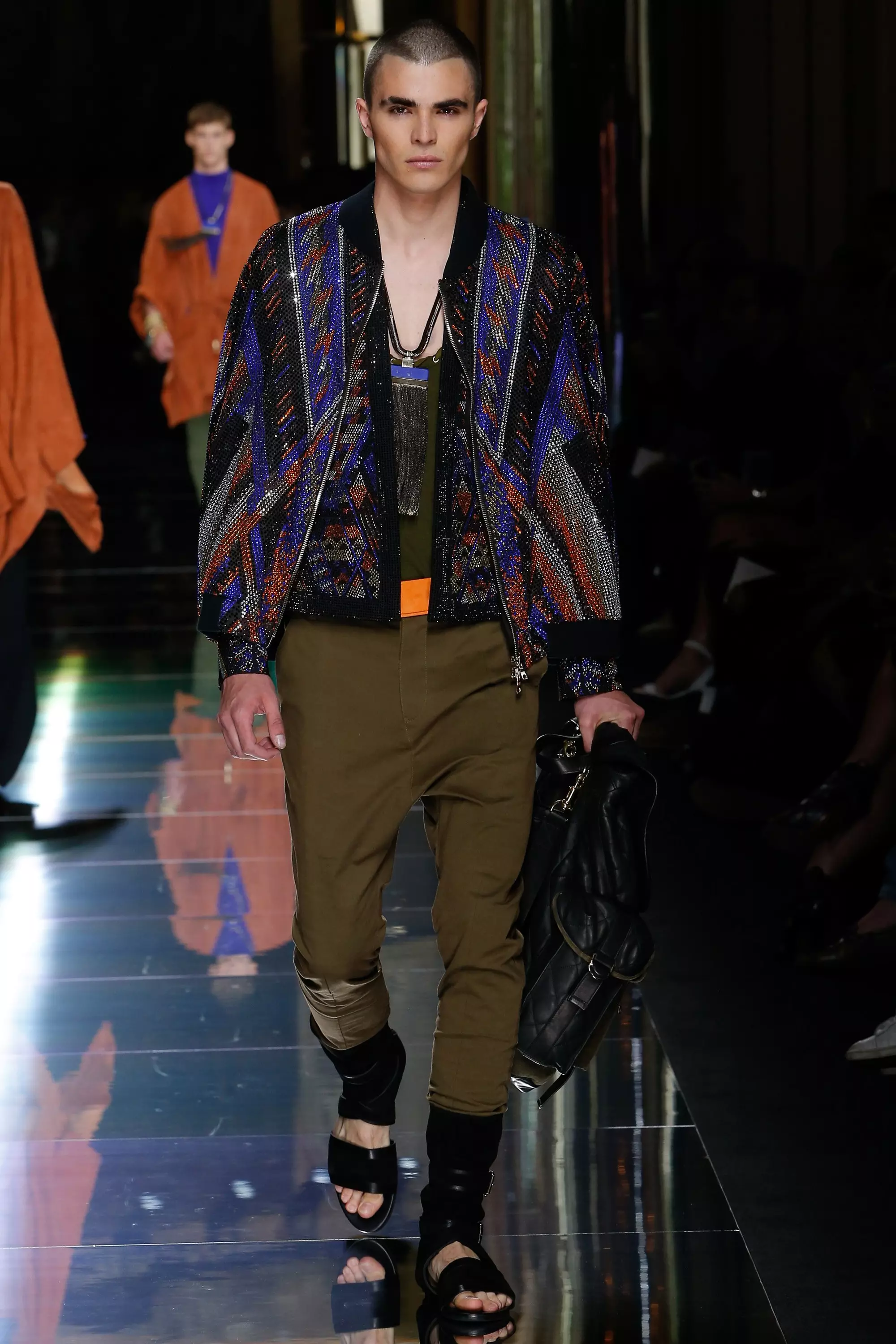 BALMAIN BAJU LELAKI SPRING SUMMER 2017 PARIS (23)