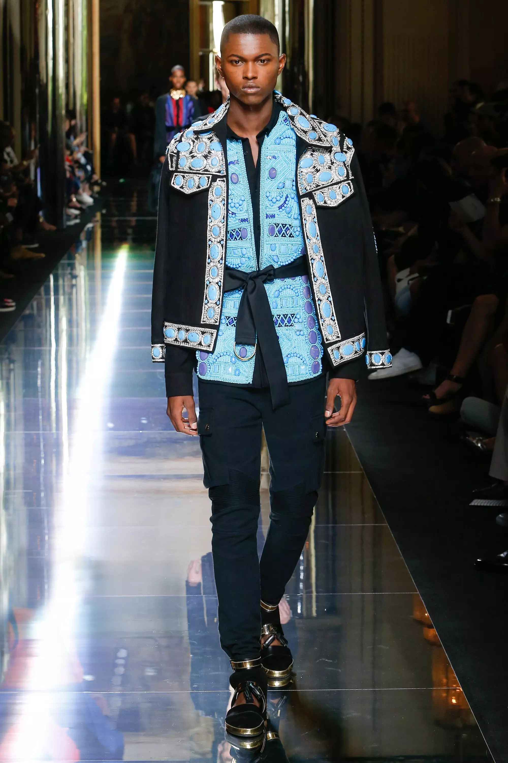 BALMAIN HERREWEAR FORÅRSSOMMER 2017 PARIS (59)