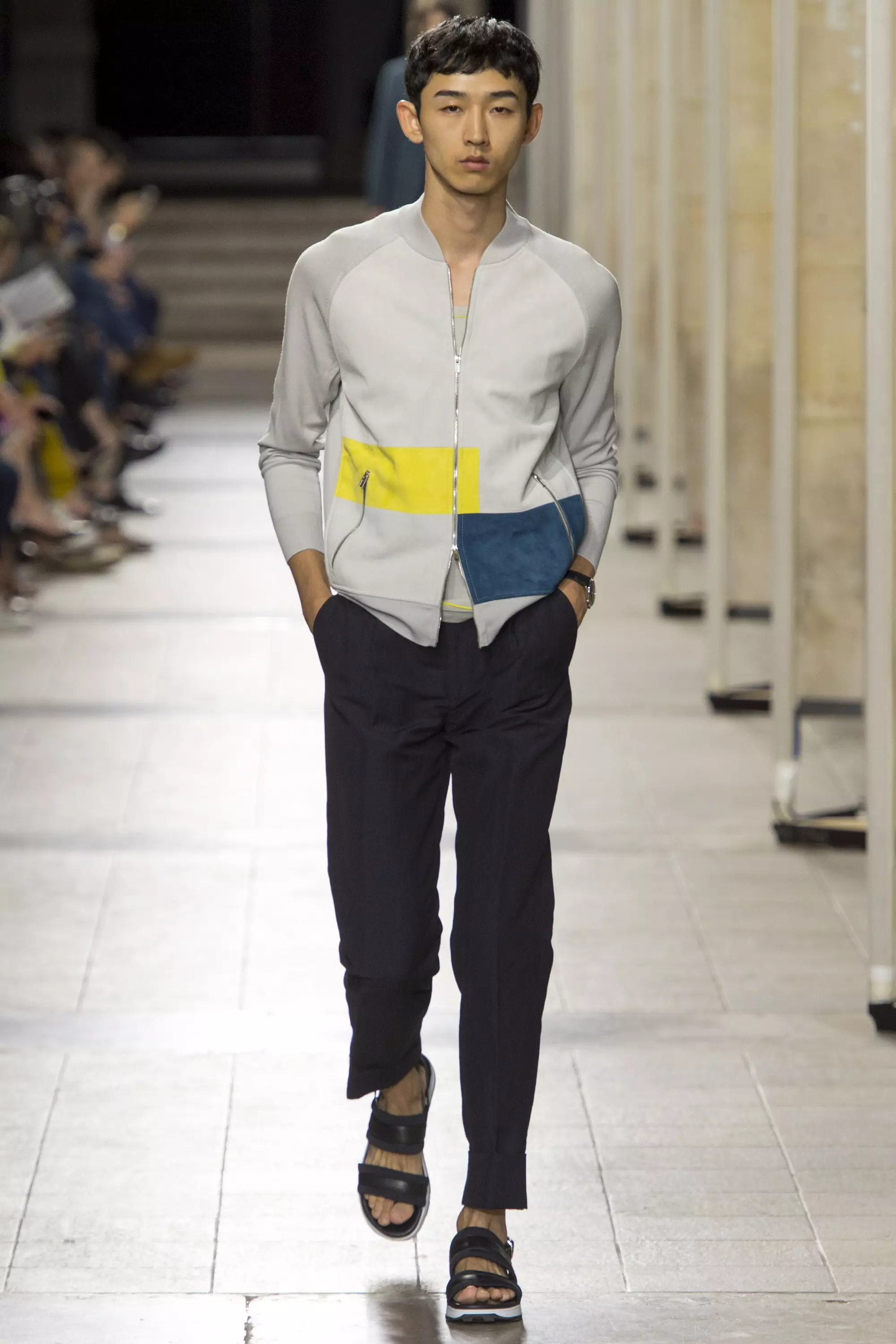 HERMES MENSWEAR SPRING SUMMER 2017 PARIS (23)