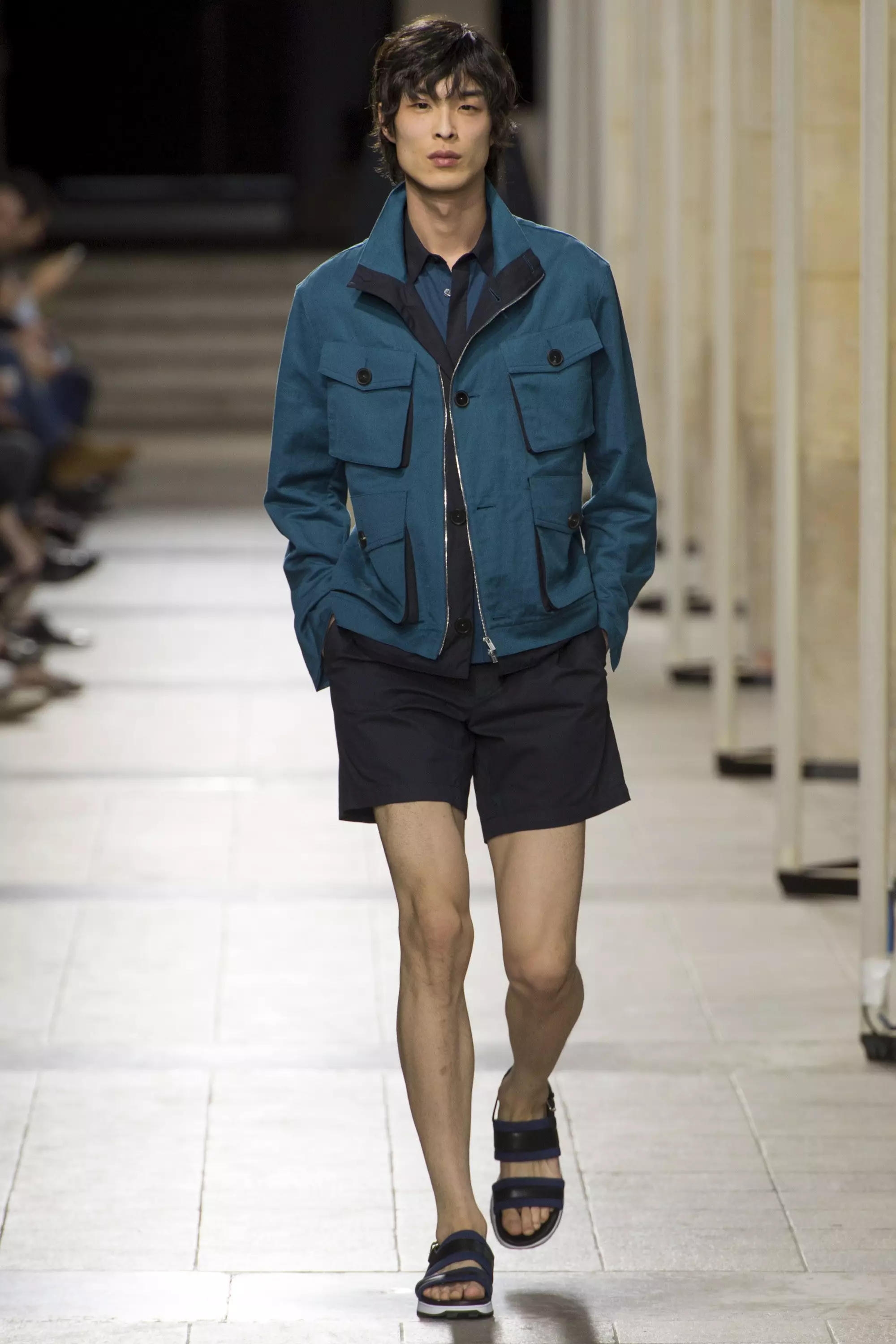 HERMES MENSWEAR Caij Nplooj Ntoos Hlav 2017 PARIS (28)