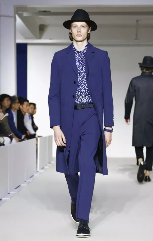 AGNÉS B MENSWEAR VÅRSOMMER 2017 PARIS (40)