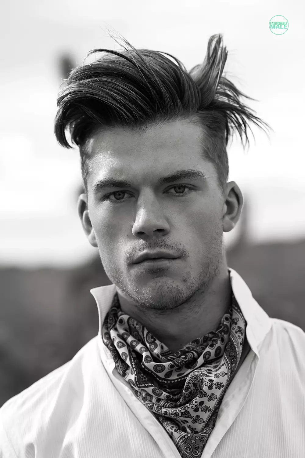 Kaz van der Waard avtorja Ivana Avile za Fashionably Male15