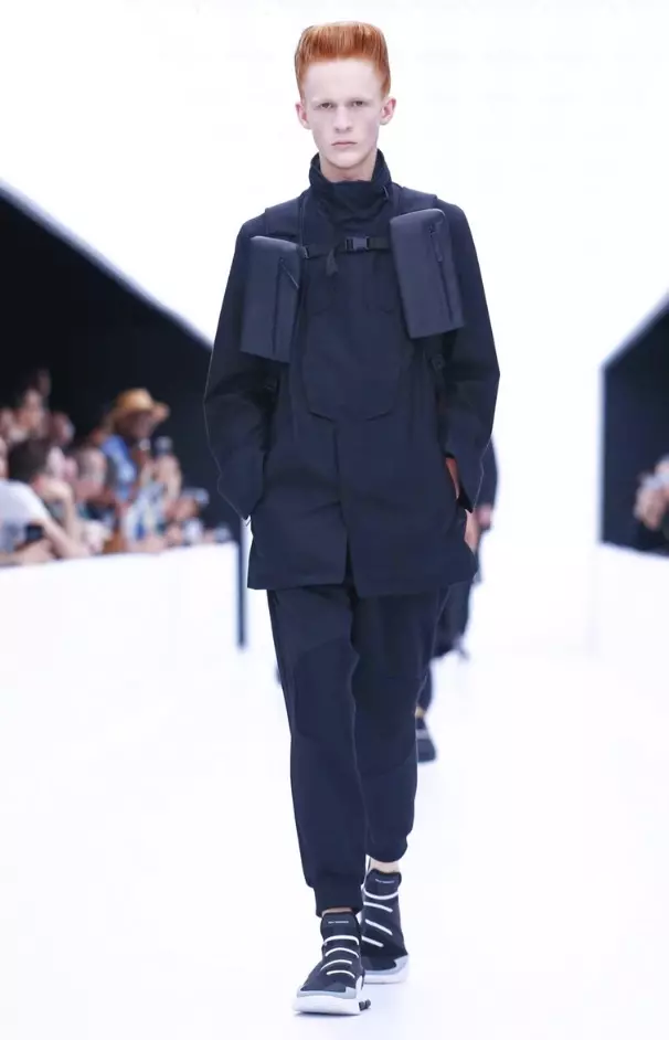 Y-3 MENSWEAR FRÜHLING SOMMER 2017 PARIS (5)