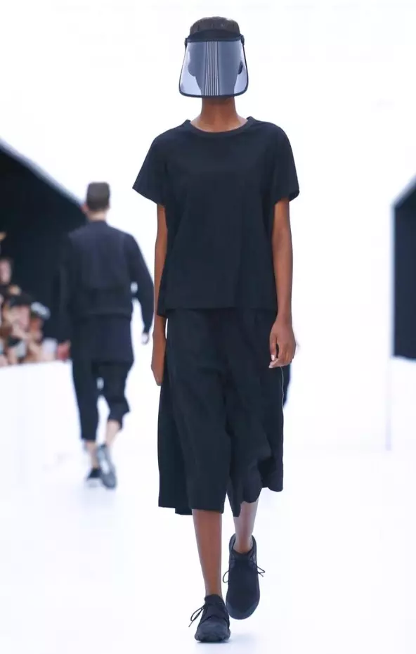 Y-3 PAKAIAN PRIA SPRING SUMMER 2017 PARIS (48)