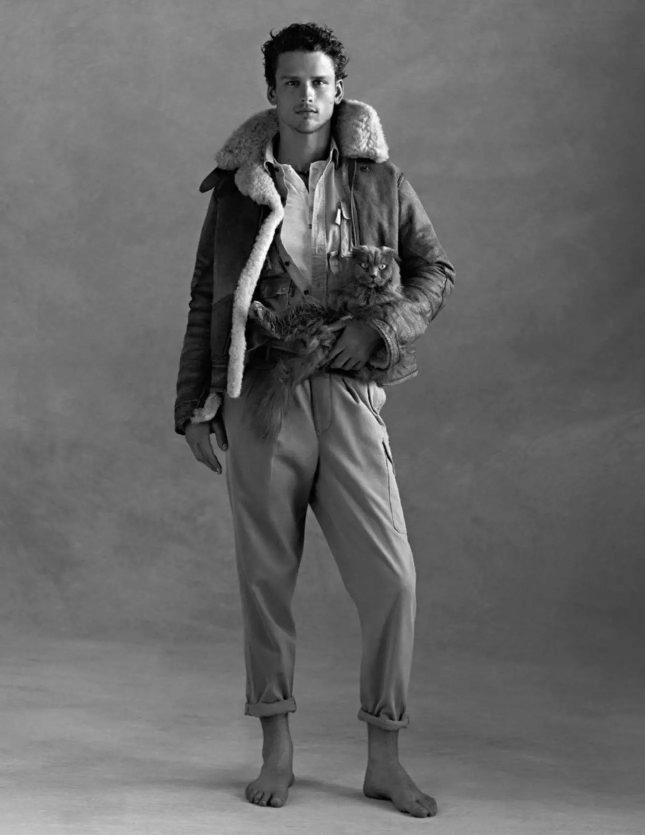 Model Top Simons Nessman untuk Vogue Hommes A/W 2018