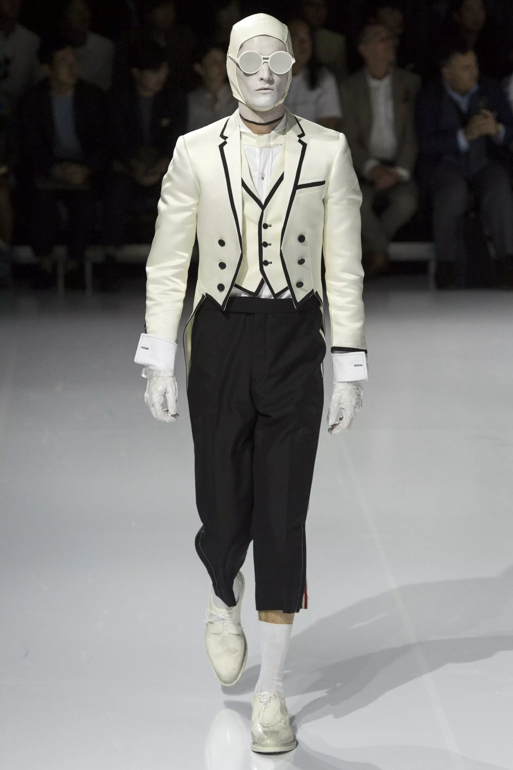 THOM BROWNE MENSWEAR SPRING SUMMER 2017 PARIS (12)