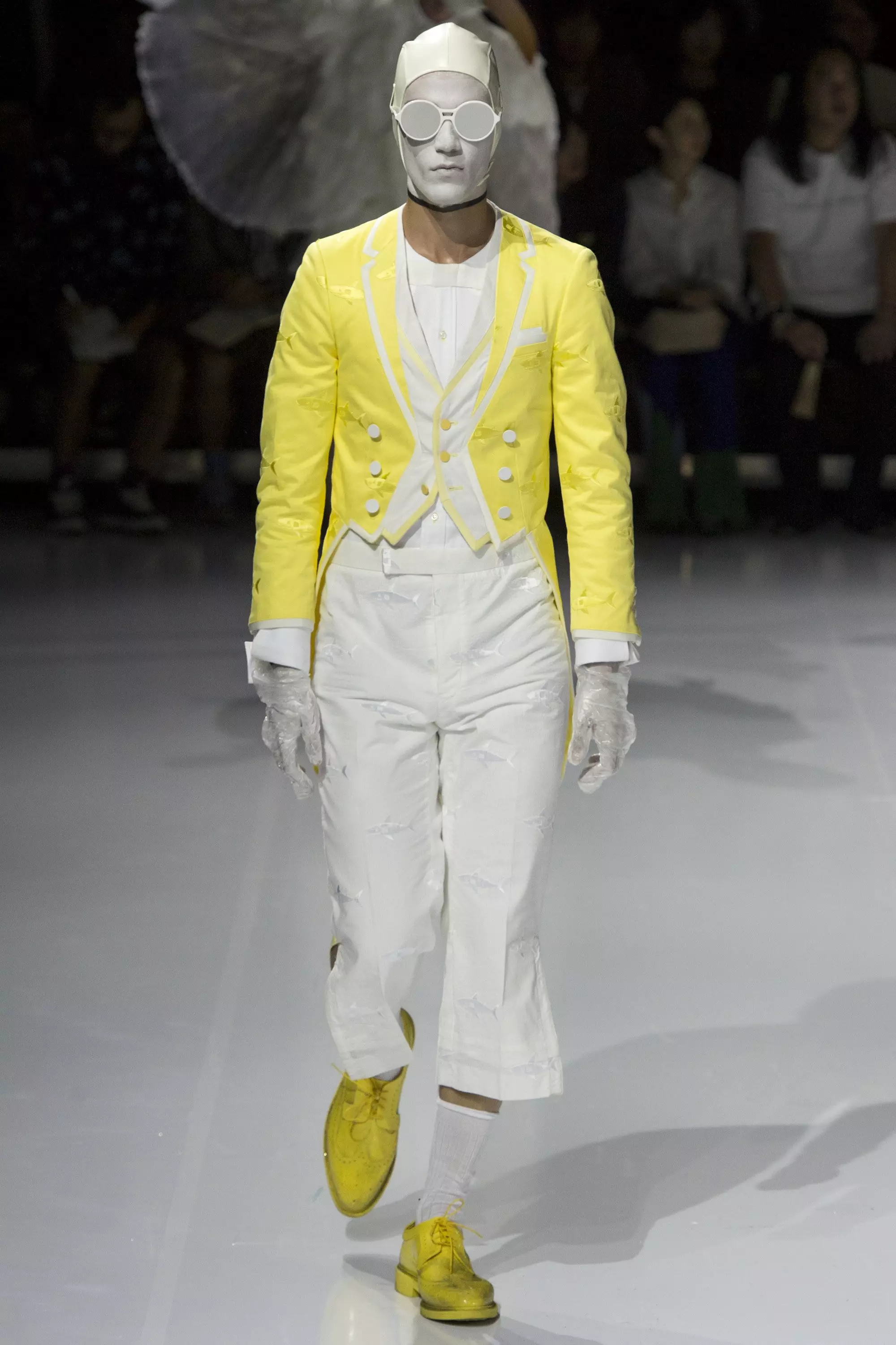 THOM BROWNE BĂRBAȚI PRIMAVARĂ 2017 PARIS (21)