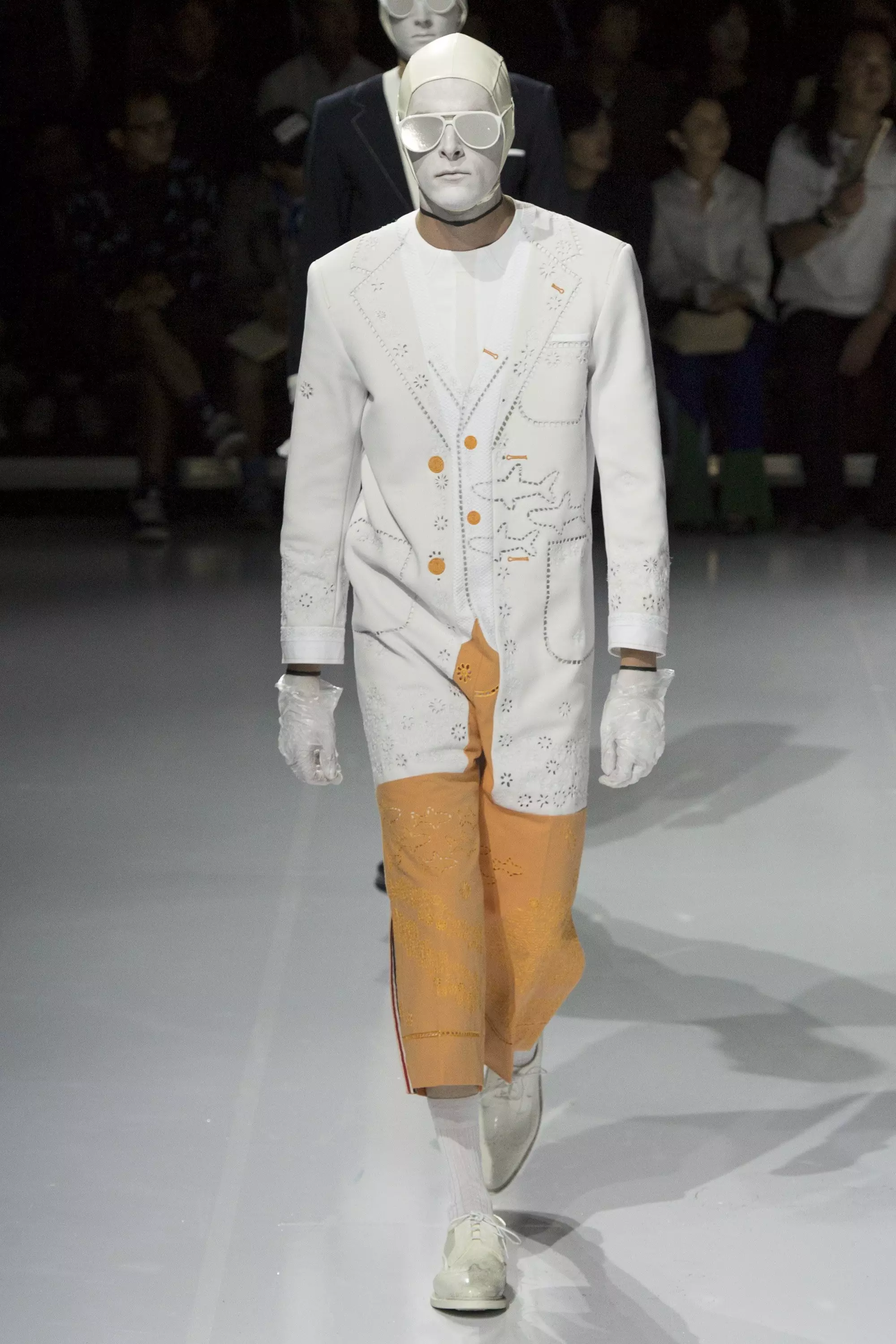 THOM BROWNE BĂRBAȚI PRIMAVARĂ 2017 PARIS (34)