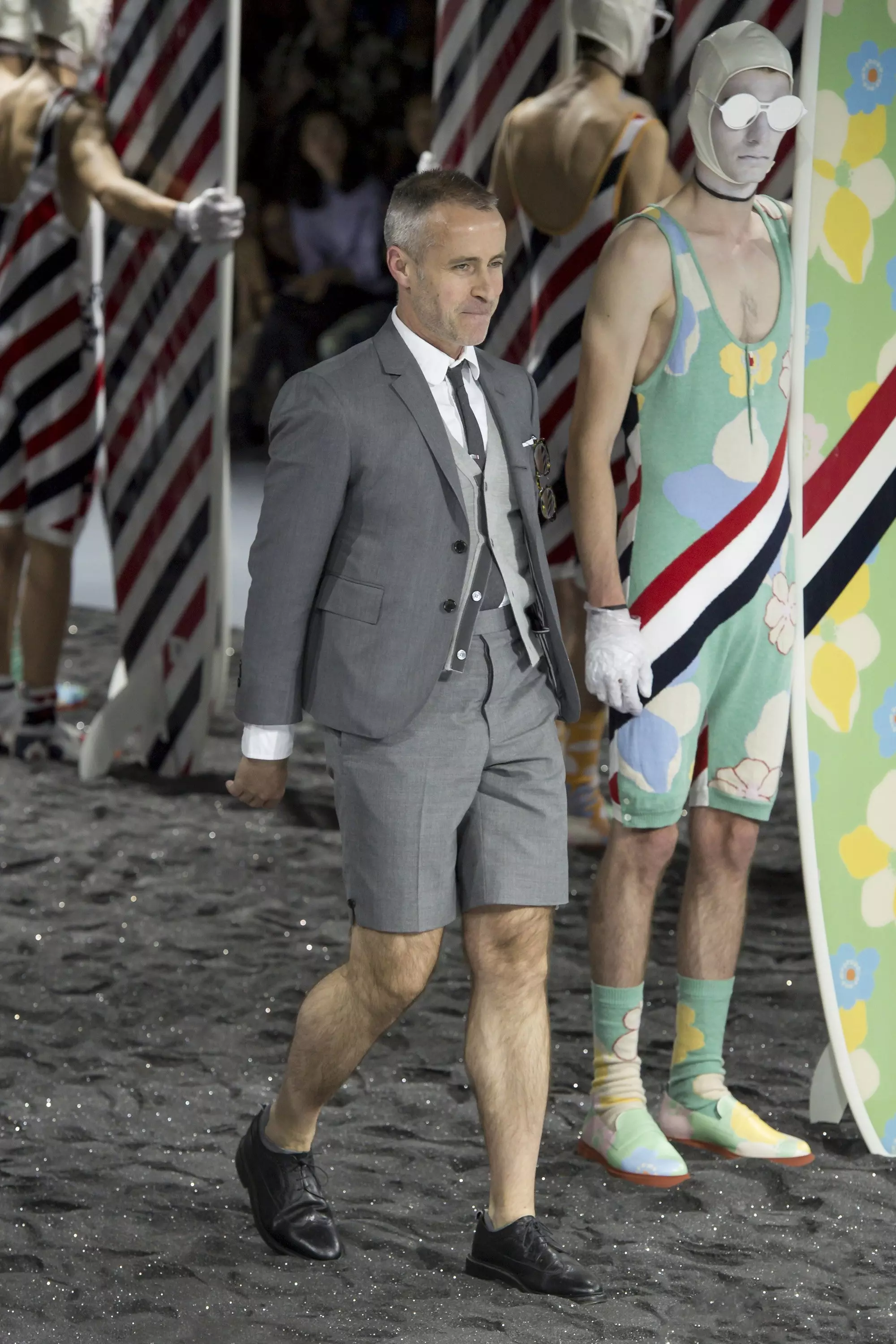 THOM BROWNE ROBA D'HOME PRIMAVERA ESTIU 2017 PARÍS (42)