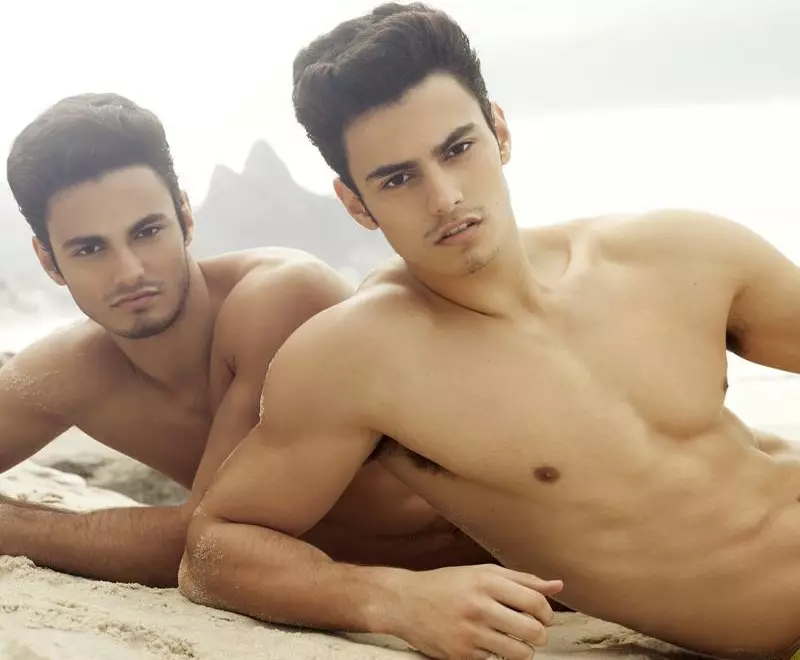 Twins-Luis-and-Lucas-Coppini-in-Revista-Junior-Issue-51-06