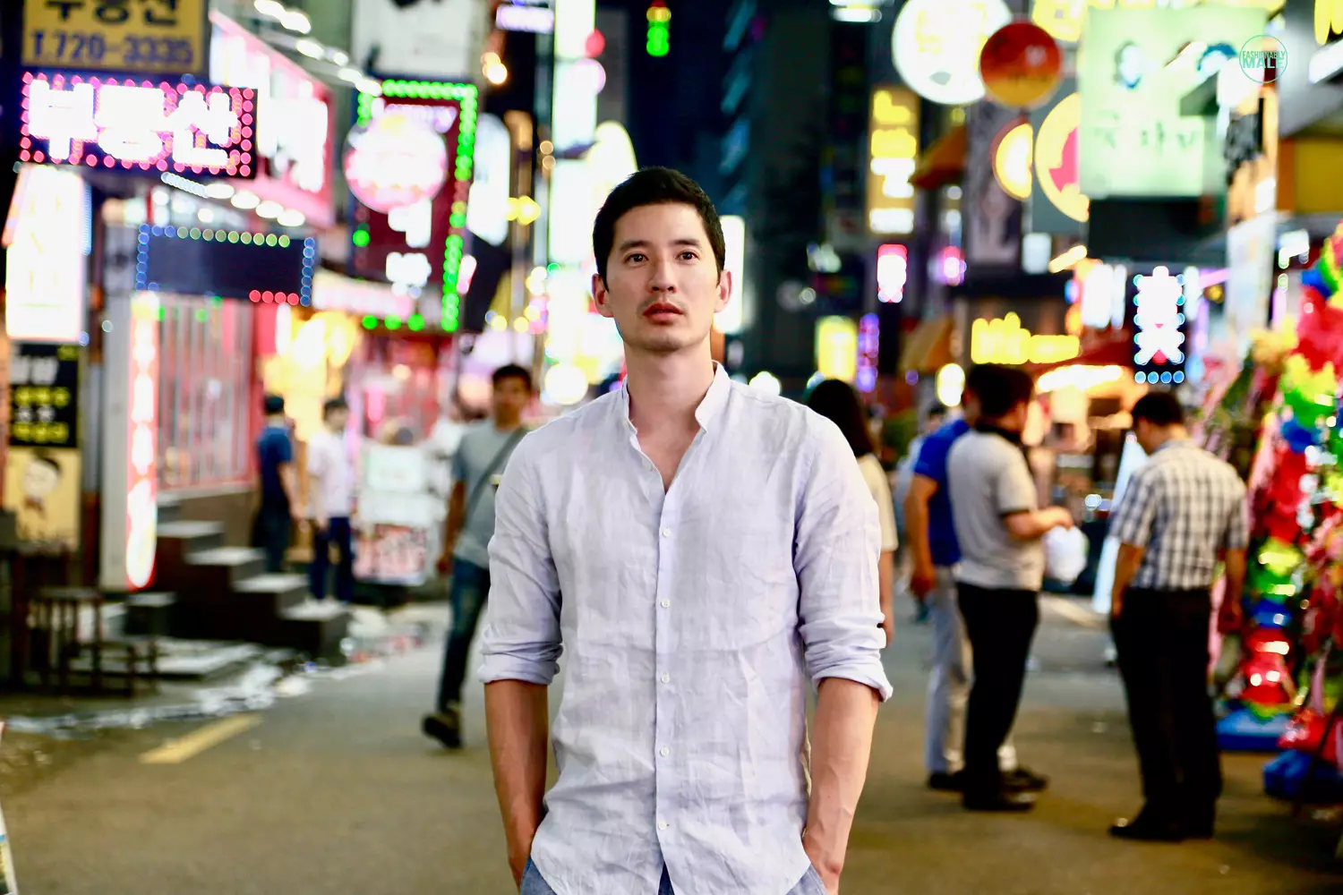 The Night Watchman Richie Kul de Wendy Loke para Fashionably Male2