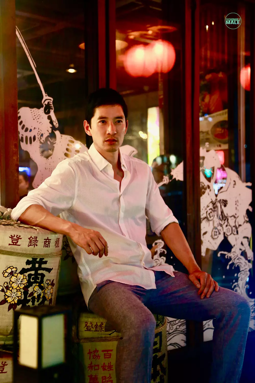 The Night Watchman Richie Kul de Wendy Loke para Fashionably Male6