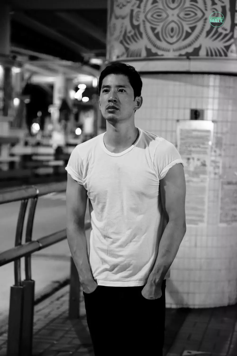 The Night Watchman Richie Kul de Wendy Loke para Fashionably Male7