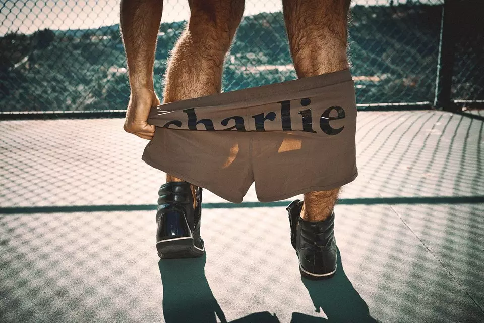 charlie por mz9