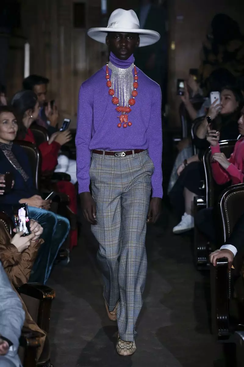 Gucci pronta para usar na primavera: verão 2019 em Paris11