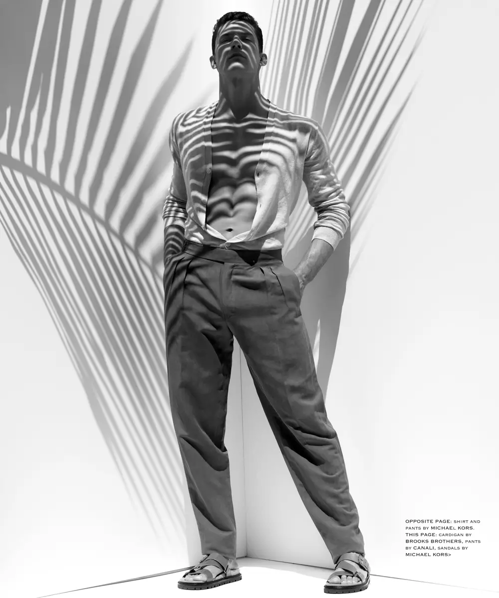 Revista Venice tregon editorialin e ri të modës të portretizuar nga Karl Simone duke shfaqur modelin Bart Grzybowski nga Front Managementstyled nga Jenesee Utley.