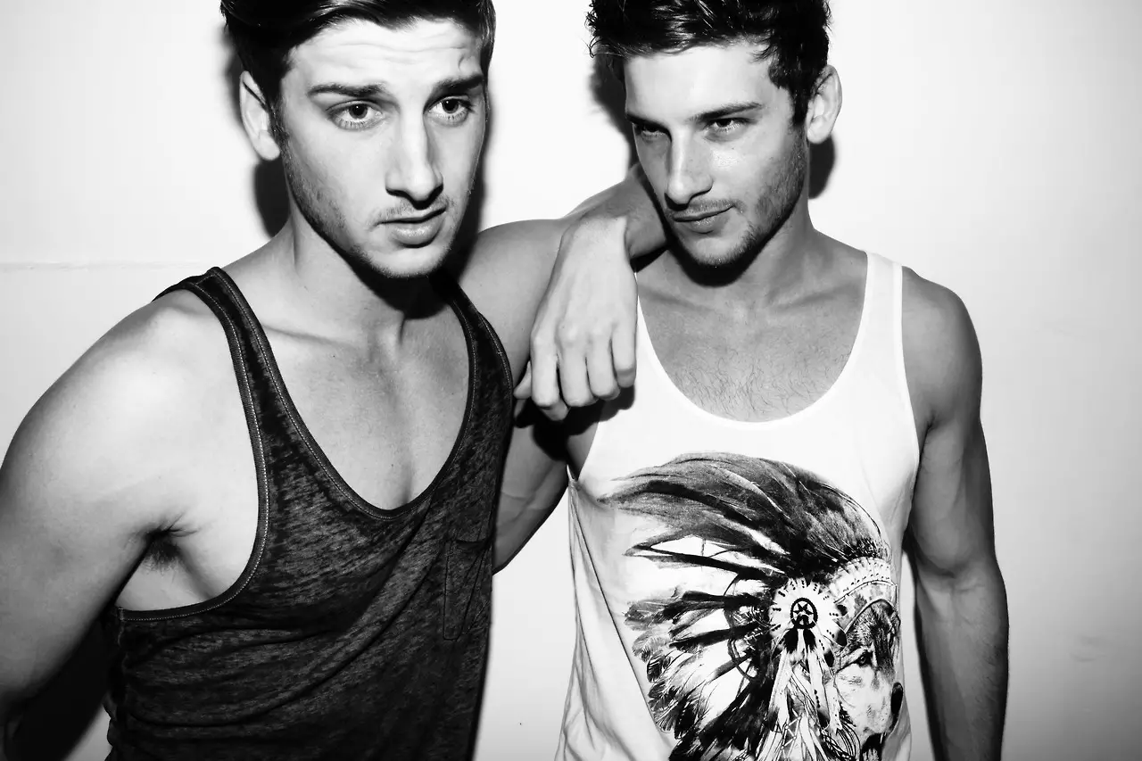 Nicholas e Campbell Pletts tumblr_mq2vdqObtf1rmuscio3_1280