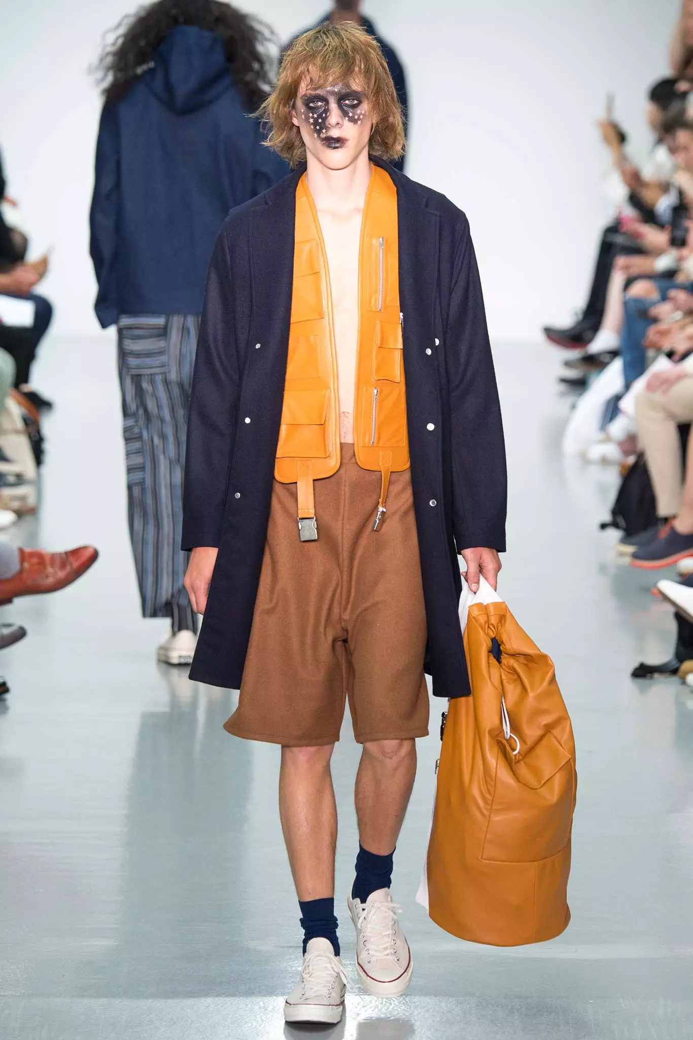 AGI SAM MENSWEAR SPRING16919