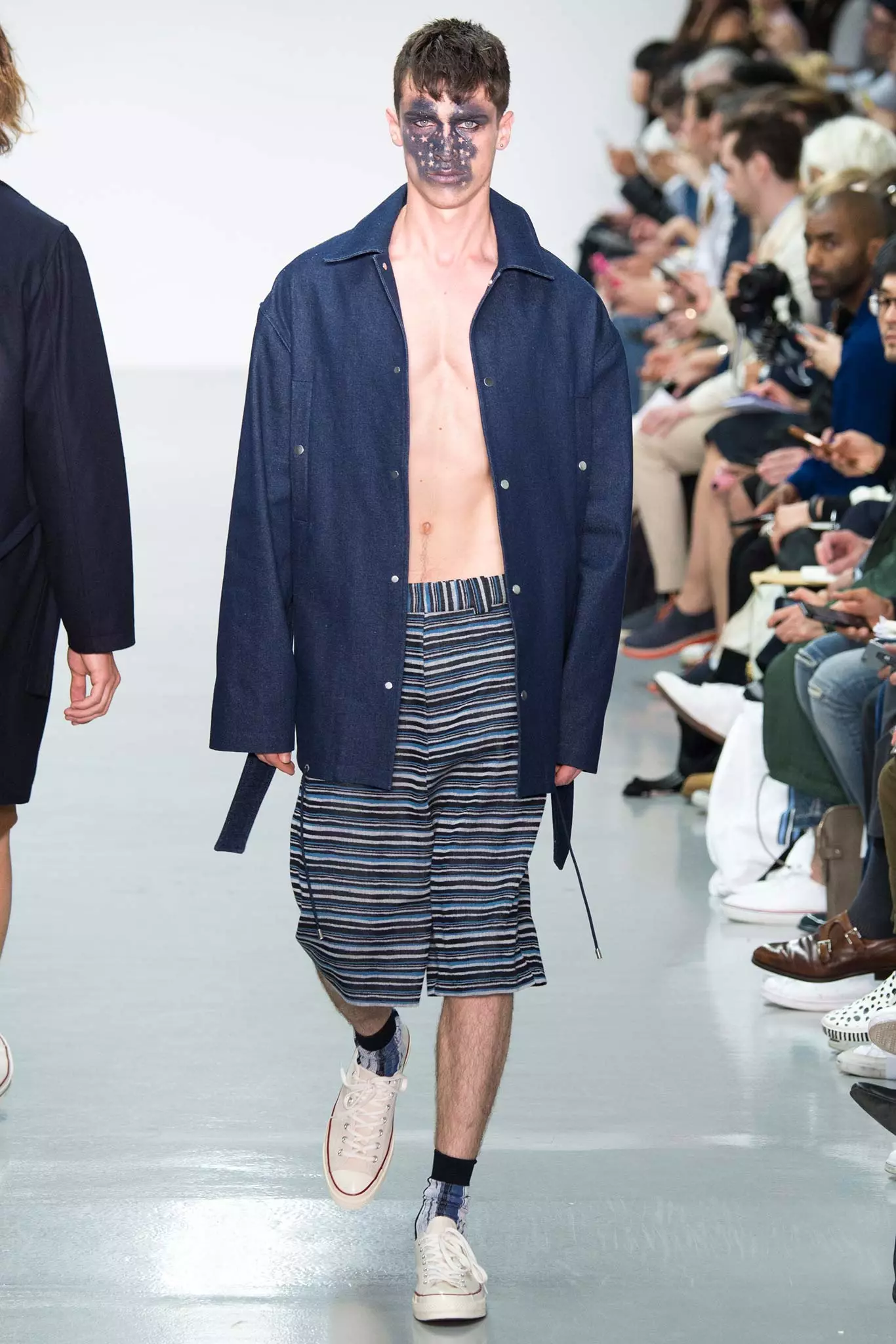 AGI SAM MENSWEAR SPRING16920