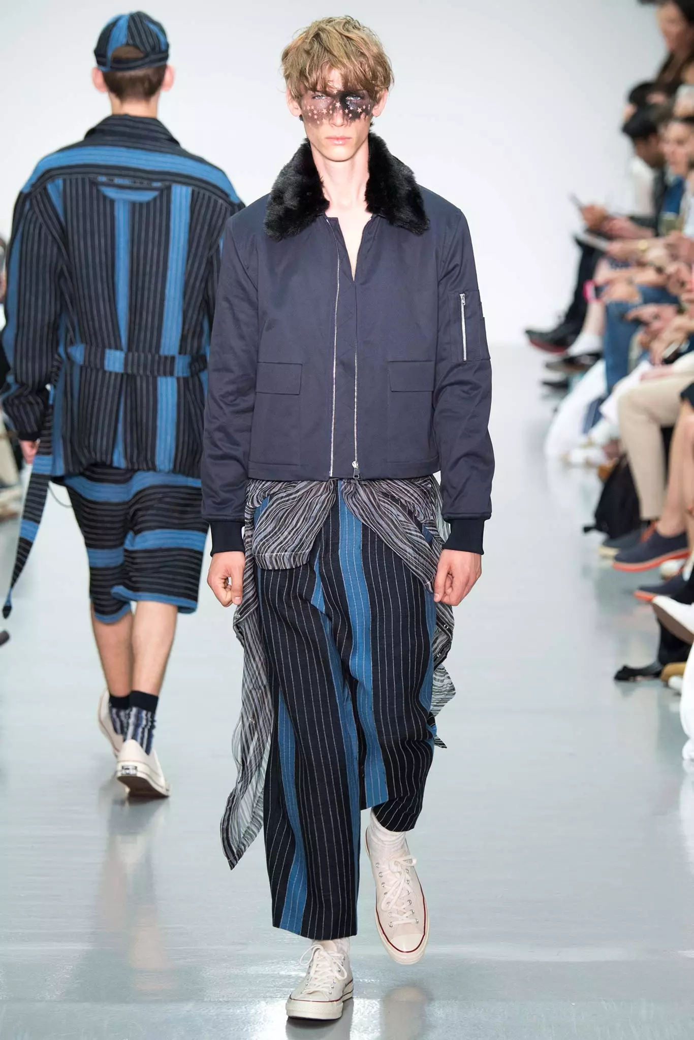 AGI SAM MENSWEAR SPRING16923