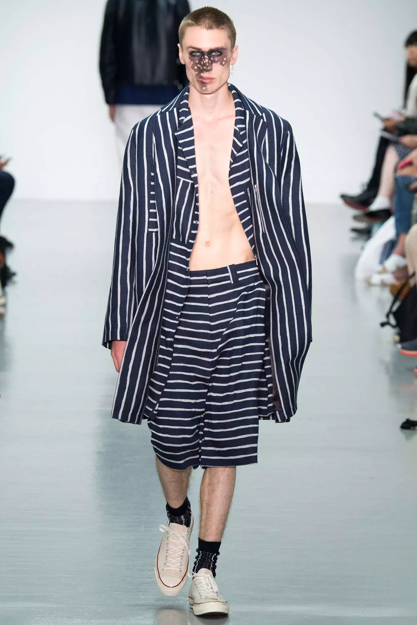 AGI SAM MENSWEAR SPRING16931