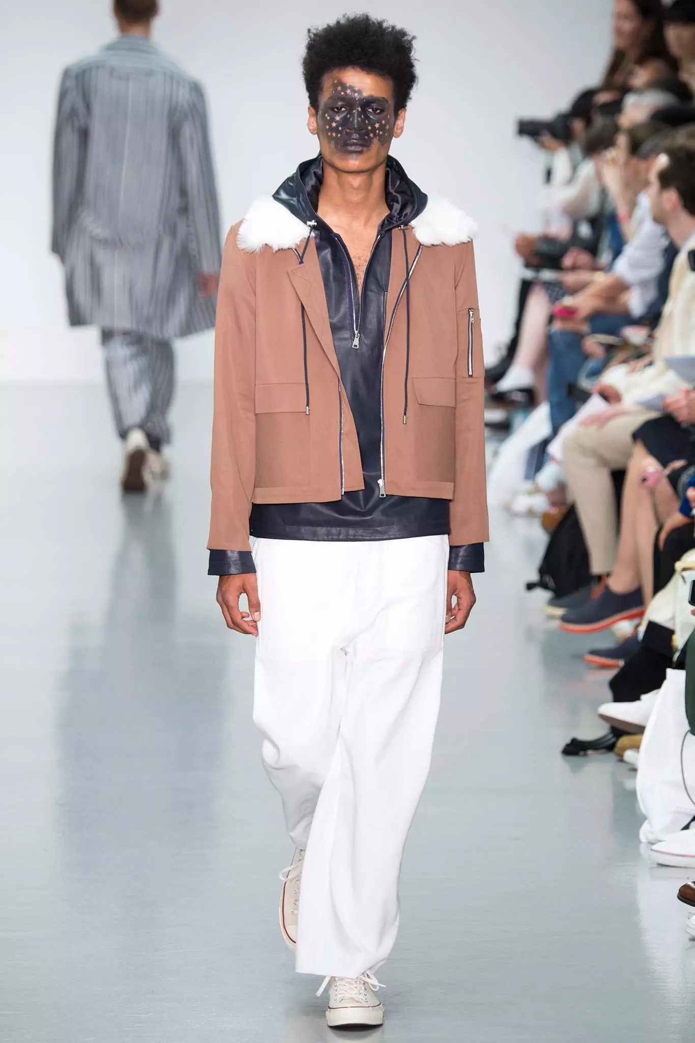 AGI SAM MENSWEAR SPRING16911