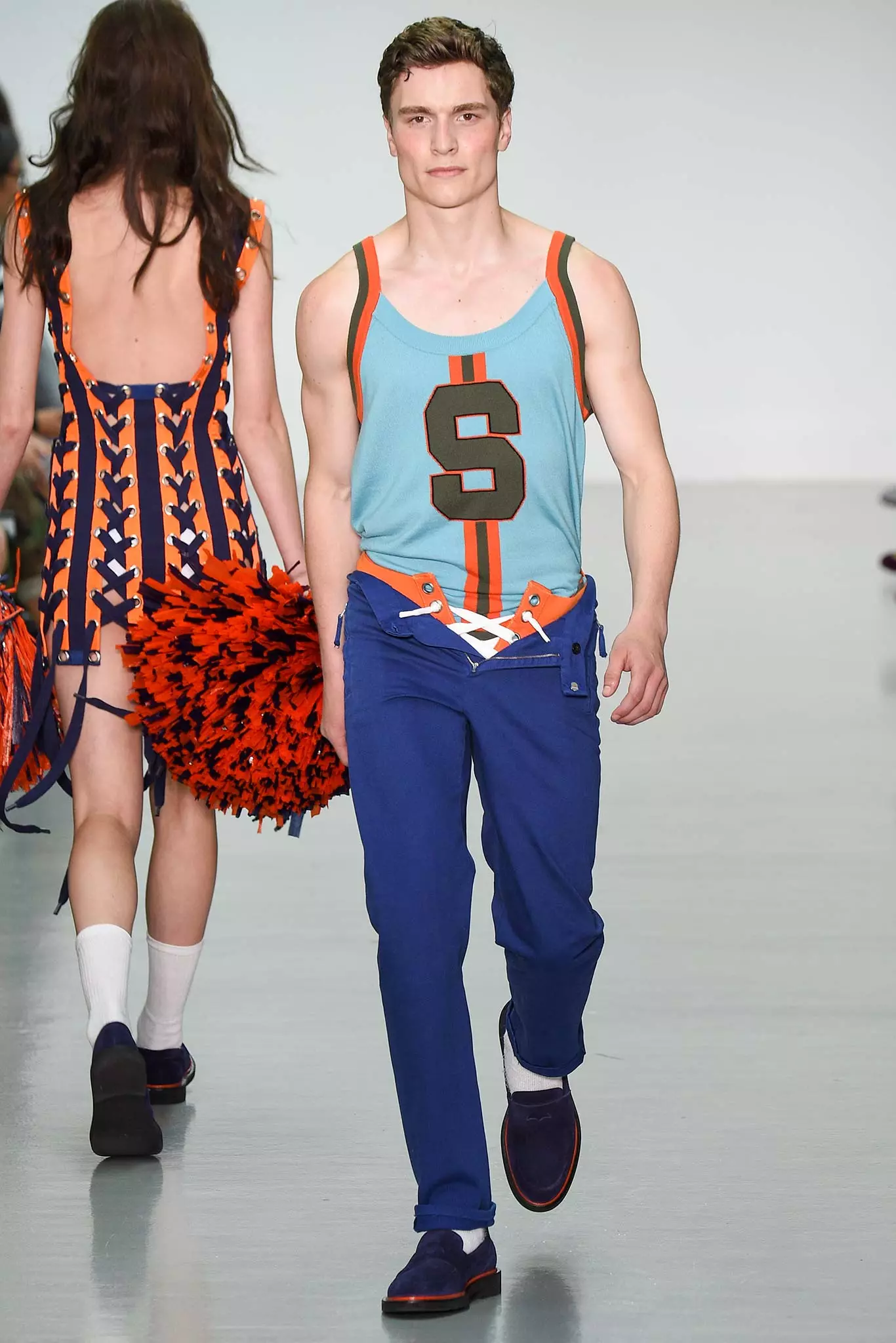 SIBLING SPRING2016030