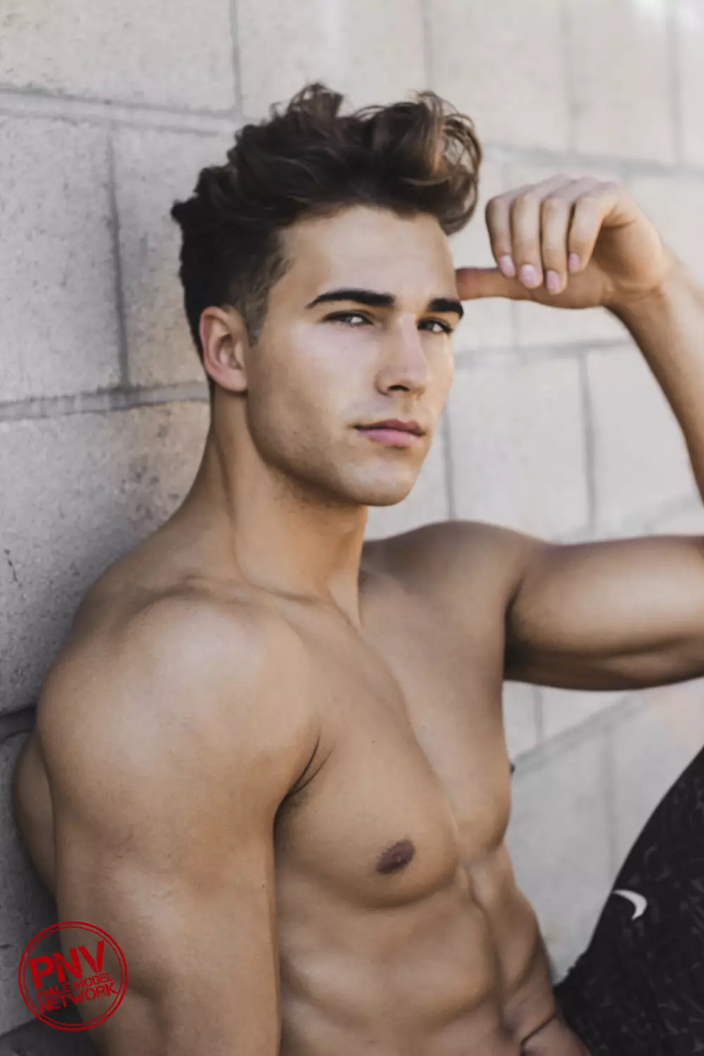 एडम वाशिंगटन द्वारा Nic Palladino 7