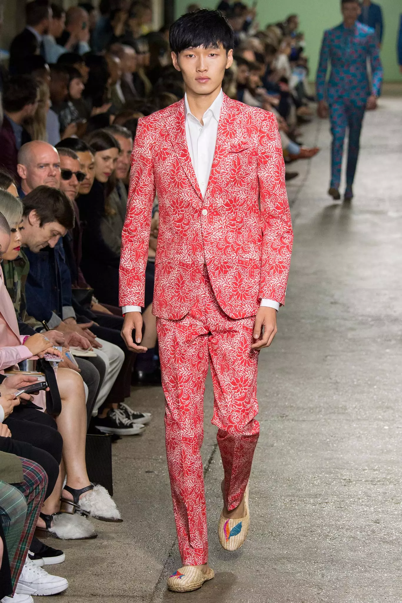 RICHARD James SPRINGSUMMER 2016135