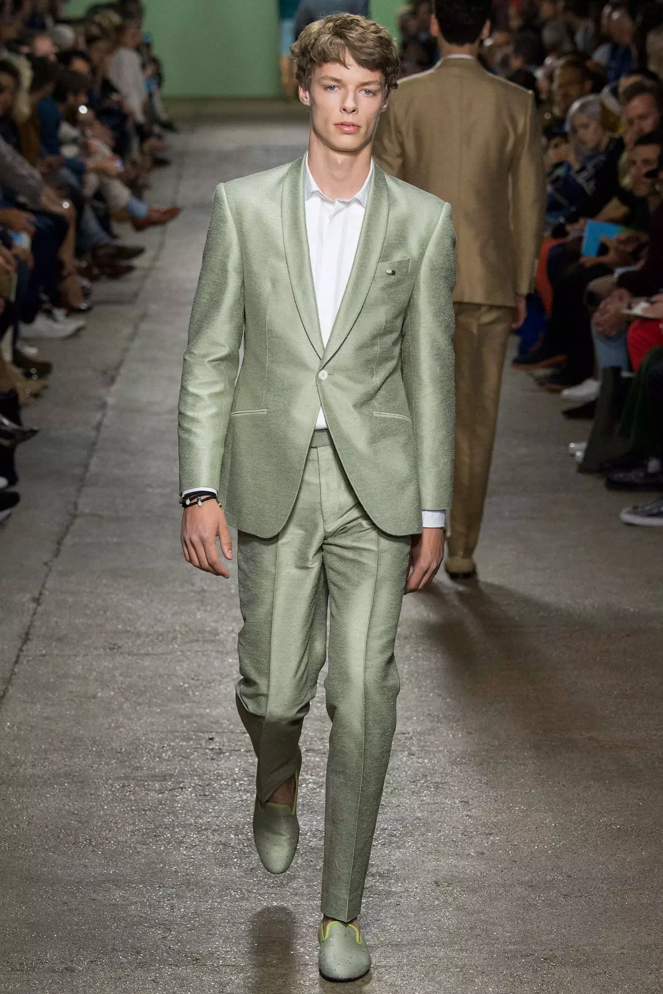 RICHARD James SPRINGSUMMER 2016149