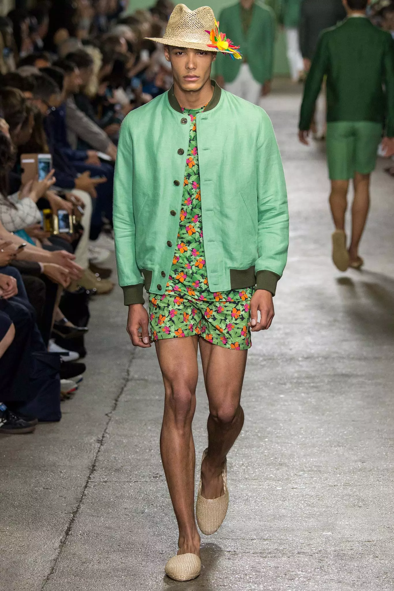 RICHARD James SPRINGSUMMER 2016129