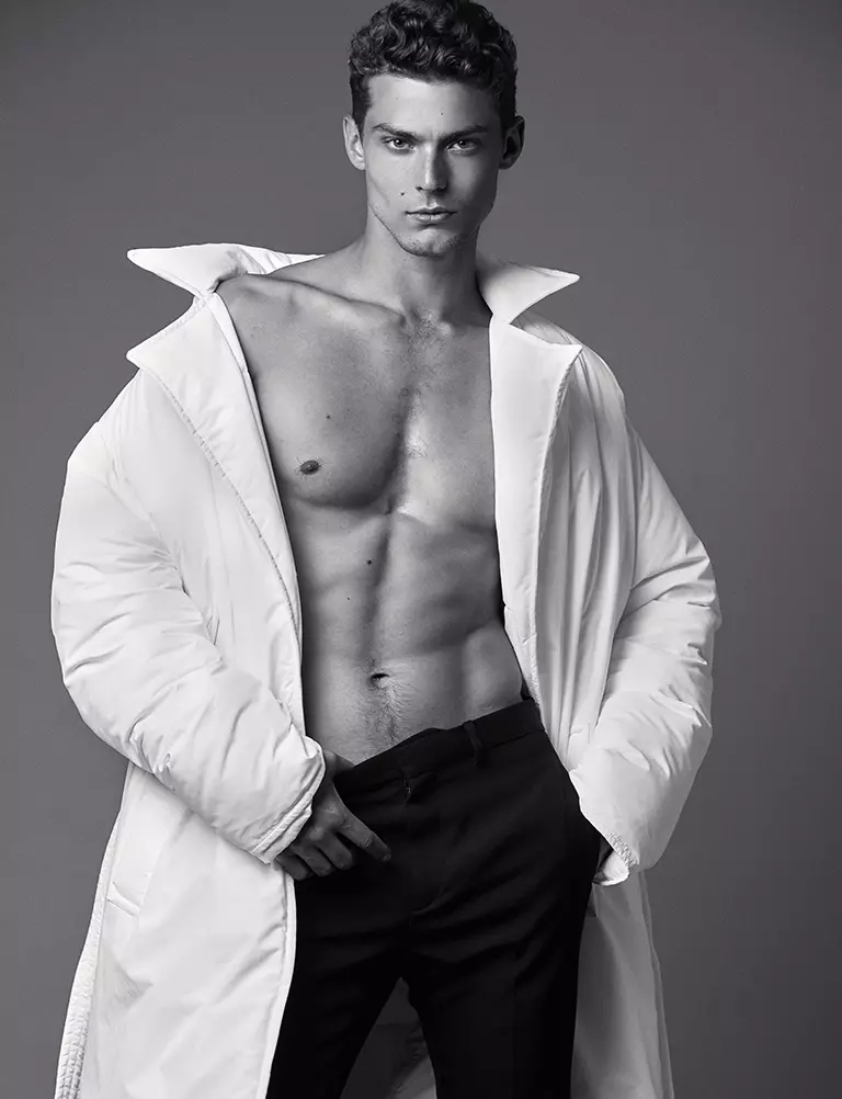 Hier ist Jacob Hankin im Rollacoaster Magazine