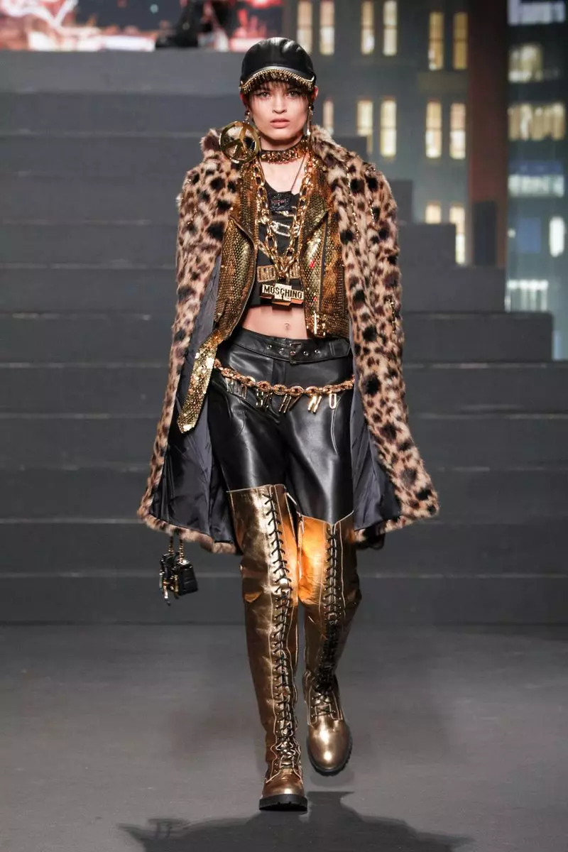 Moschino [TV] x H&M Fall Winter 2018 New York17