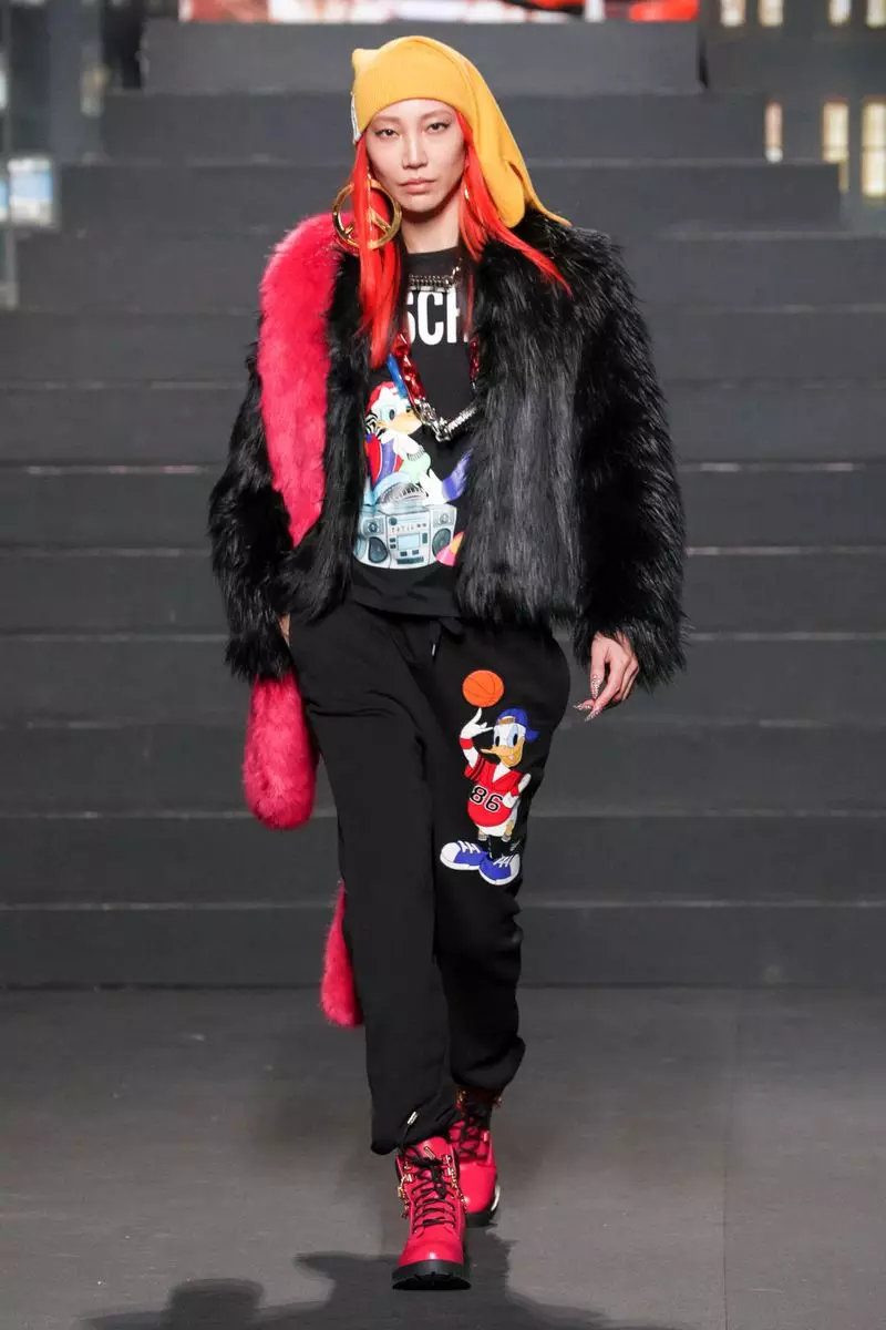 Moschino [TV] x H&M Fall Winter 2018 New York37