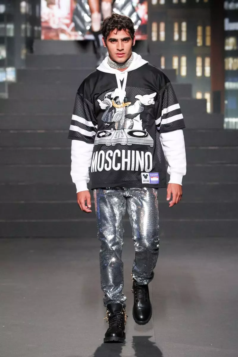 Moschino [tv] x H&M Automne Hiver 2018 New York44