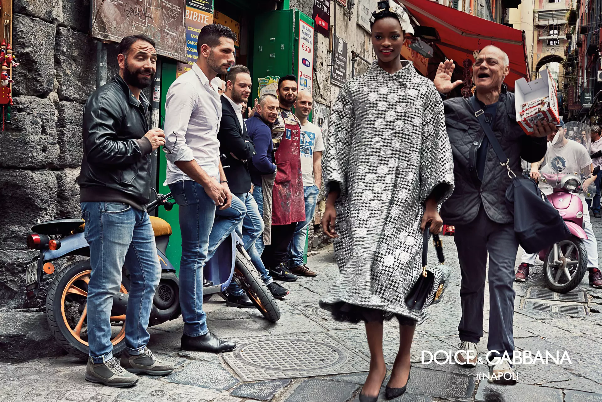 dolce-gabbana-høst-vinter-2016-2017-reklamekampanje-i-napoli-3