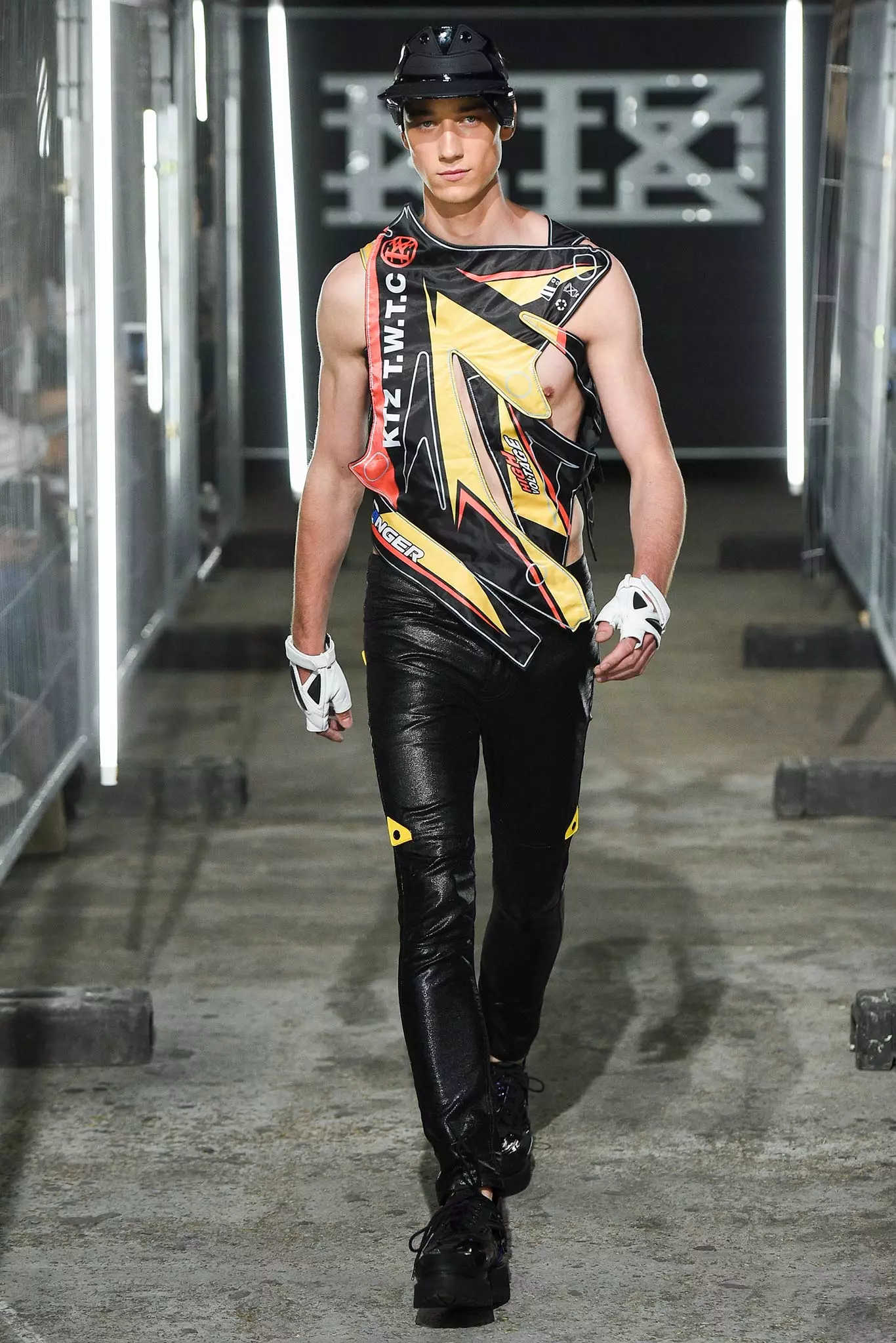 KTZ SPRINGSUMMER 2016337