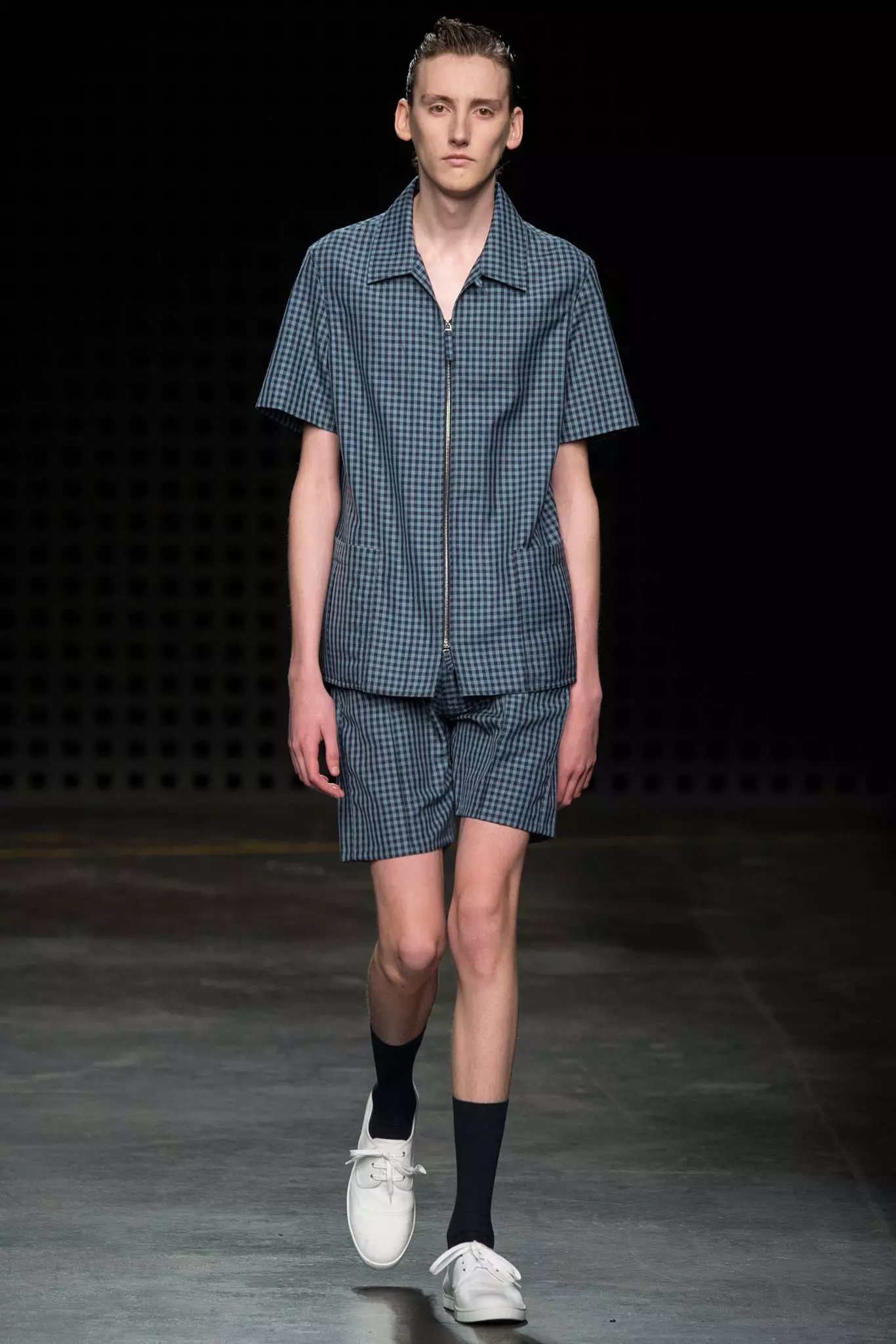 E. TAUTZ SPRING-SUMMER201645