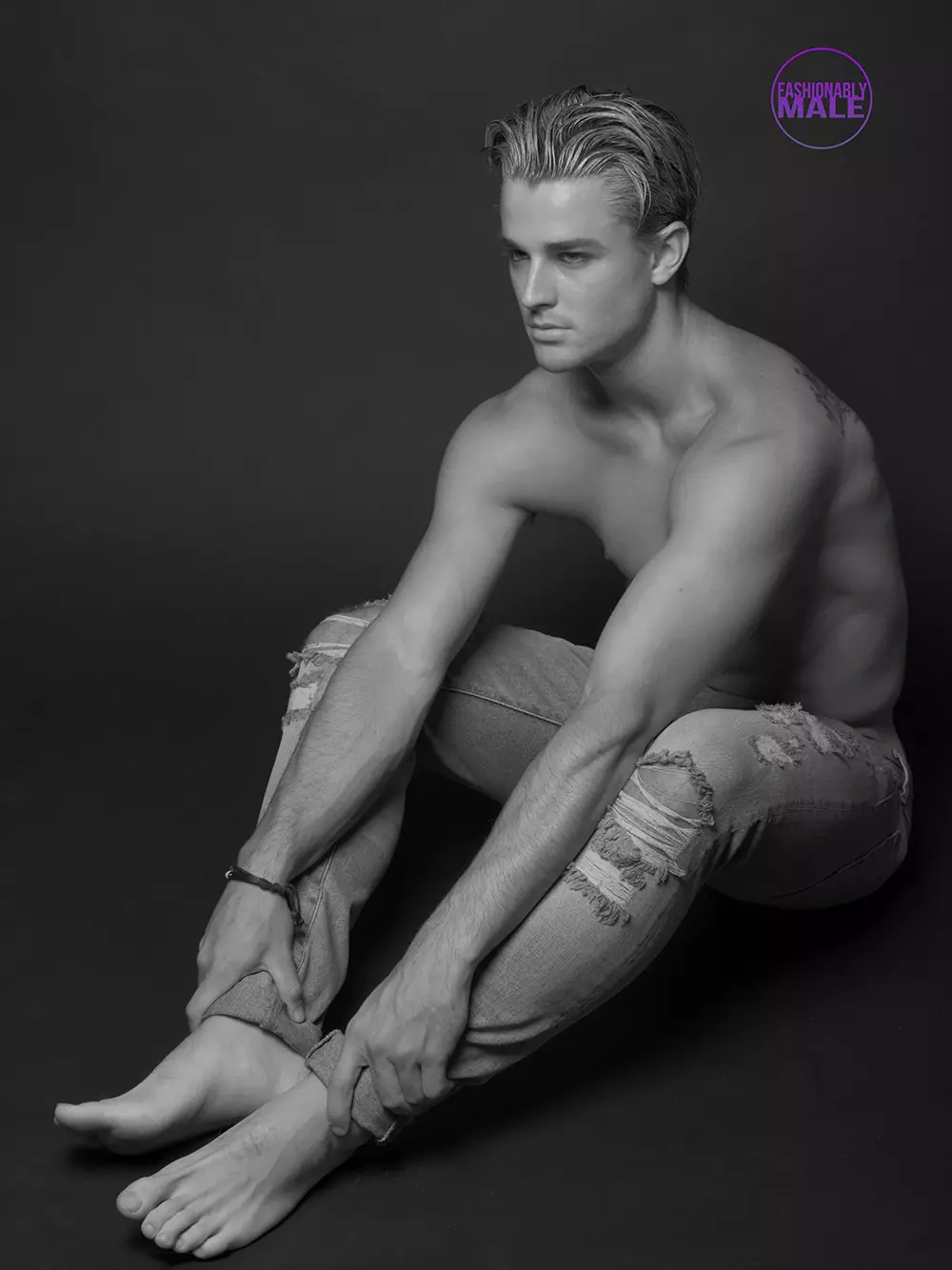 Joem Bayawa presenta l'impressionant model de Virginia: Hayden Moore