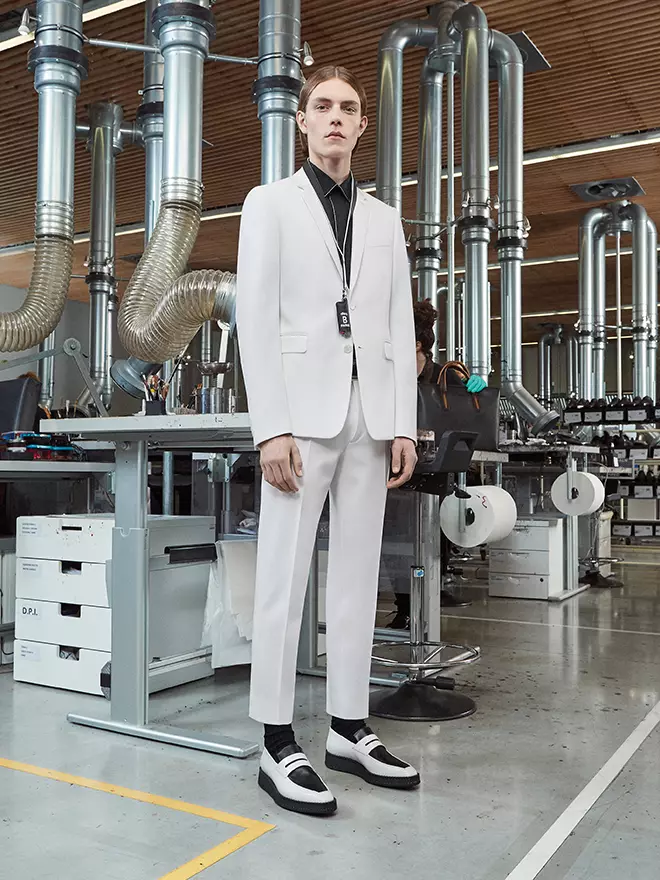 Berluti expuxo os primeiros looks de Kris Van Assche para a primavera de 2019