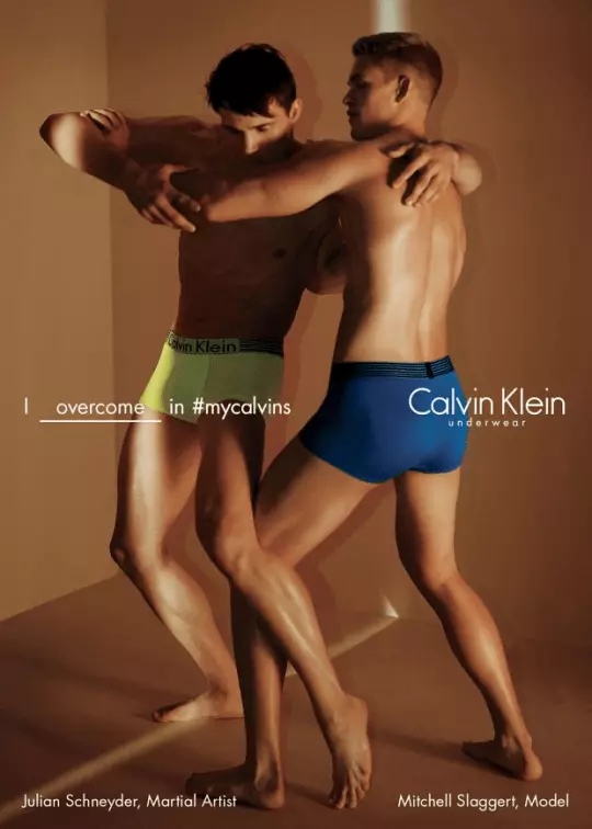 Julian Schneyder และ Mitchell Slaggert สำหรับ Calvin Klein Spring 2016