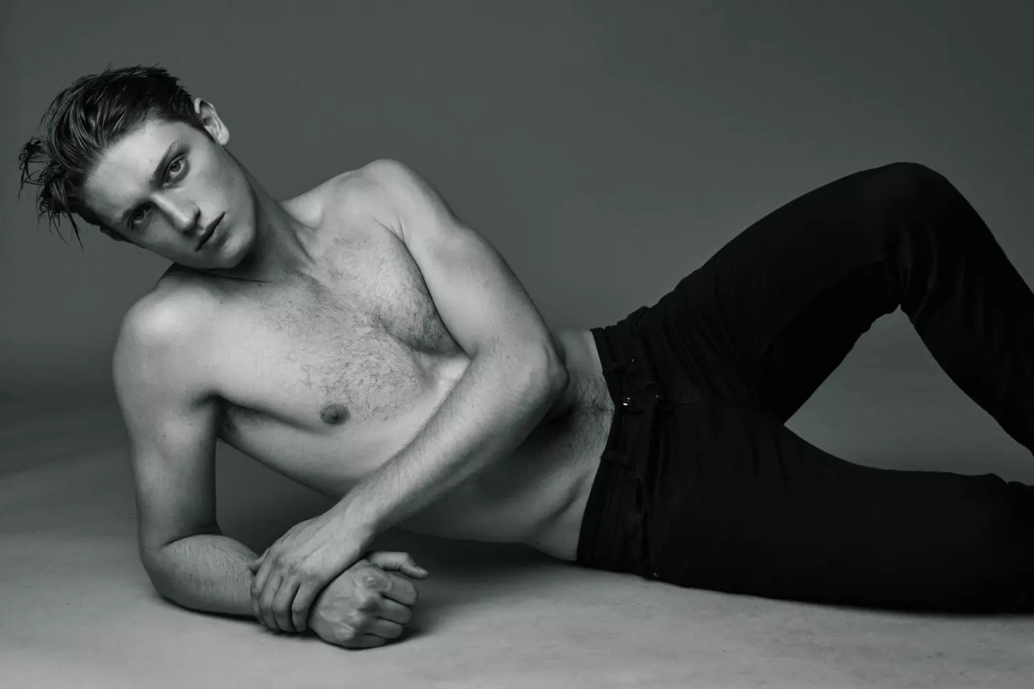 Model Alert: Callum Ball-foto's deur Bartek Szmigulski