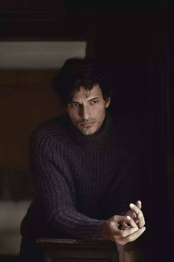 'Winter Blues' með Andres Velencoso fyrir Wall Street Italia