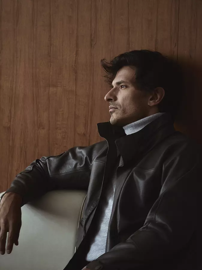 'Winter Blues' sareng Andres Velencoso pikeun Wall Street Italia