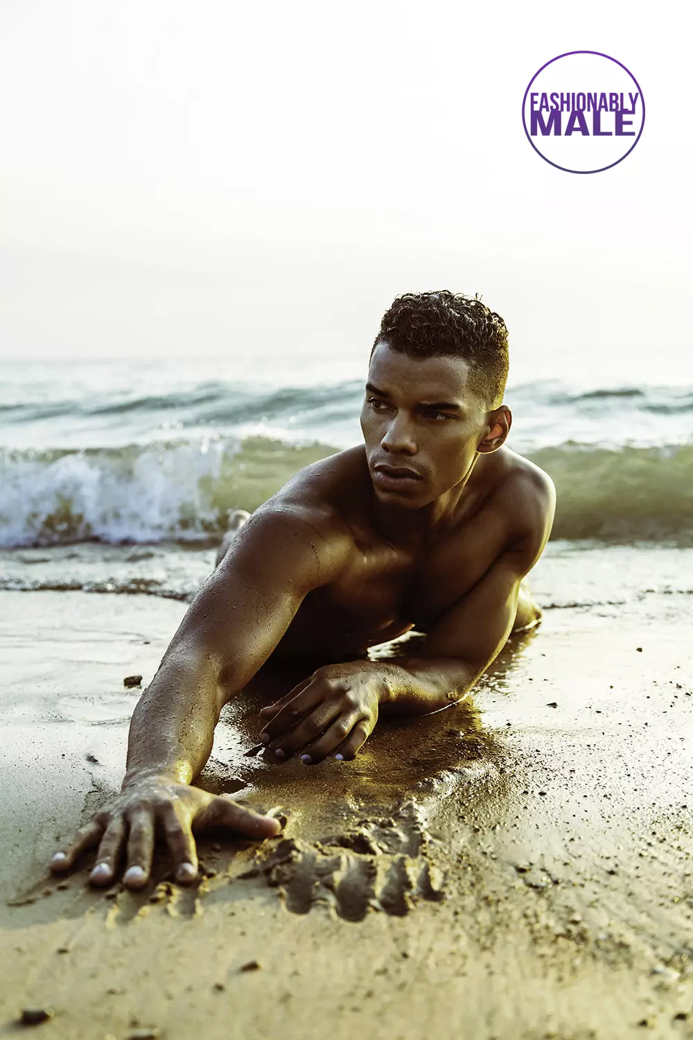 Beach Nude: Isaac McKinley av Christopher Marrs