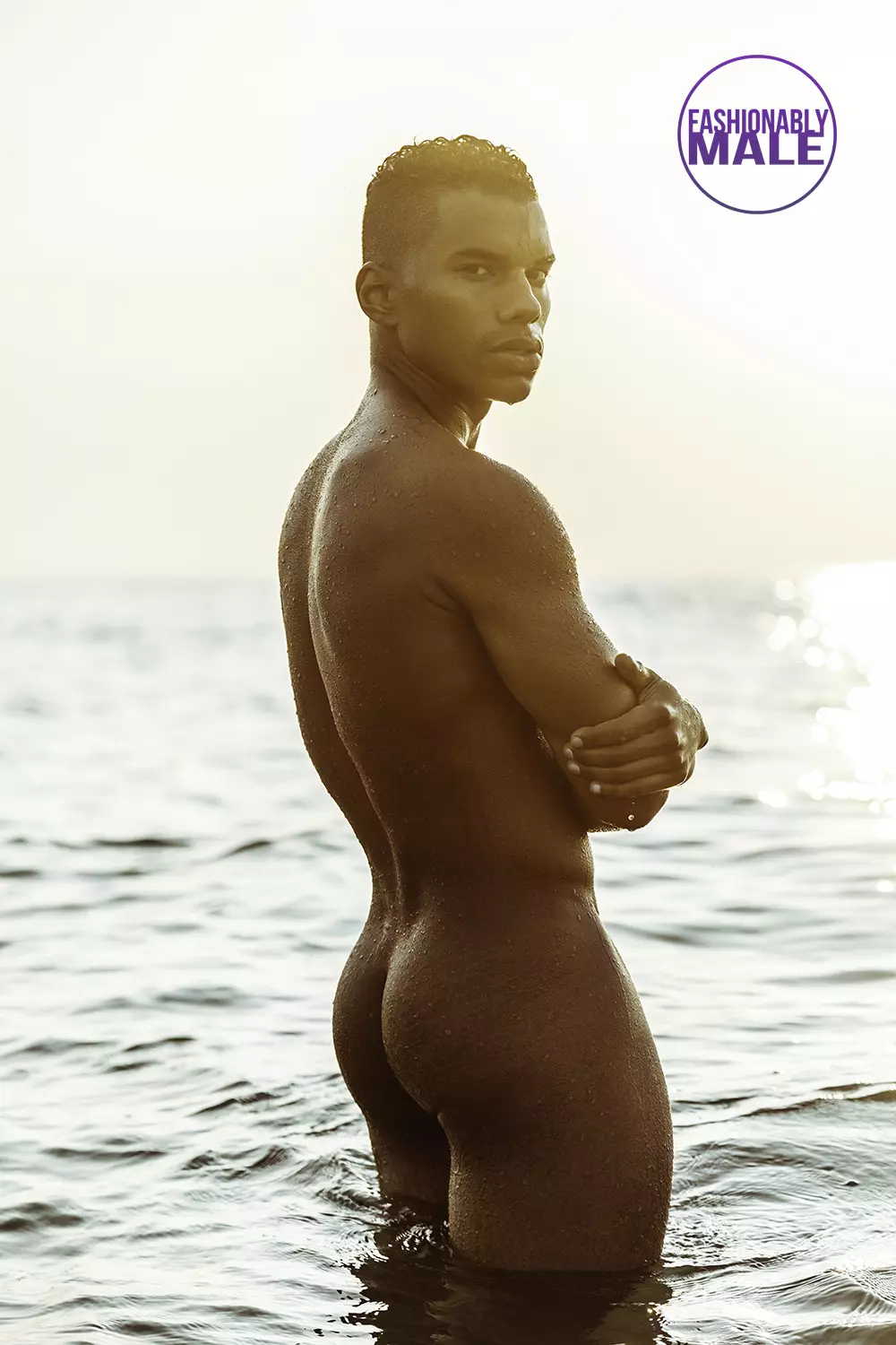 Beach Nude: Isaac McKinley av Christopher Marrs