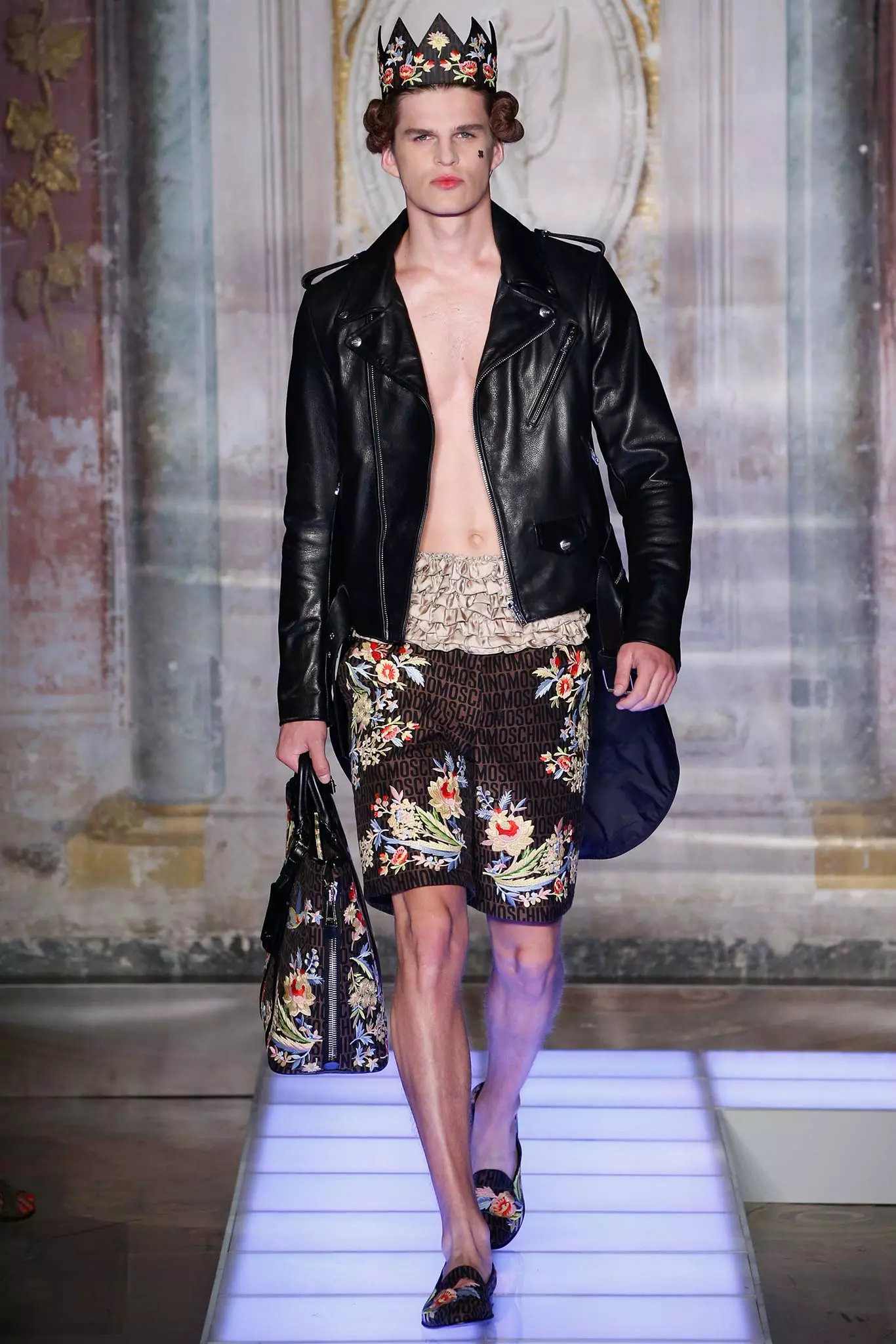 Moschino Menswear Primavera 2016497