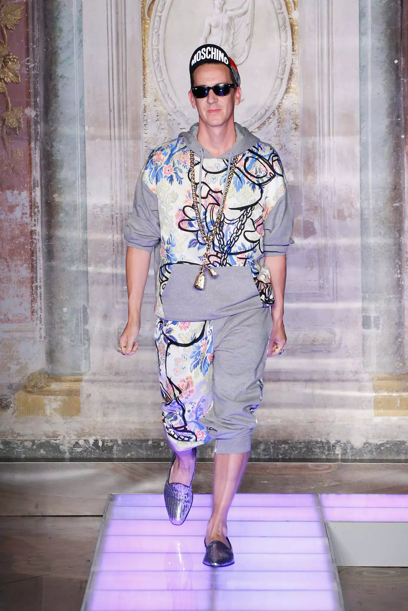 Moschino Menswear Spring2016512