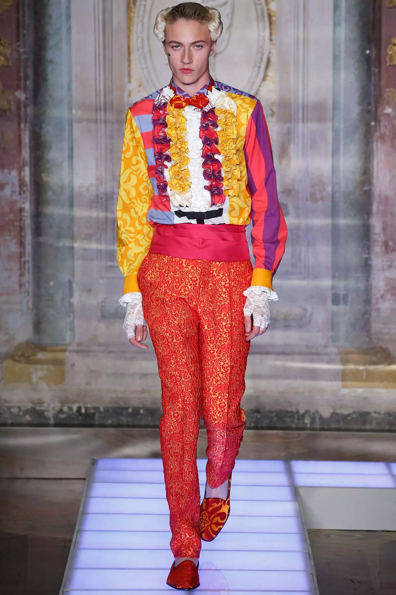 Moschino Menswear Primavera2016511